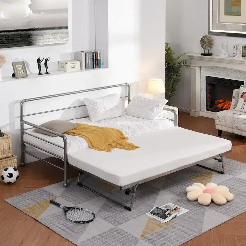 Twin Size Daybed with Adjustable Trundle