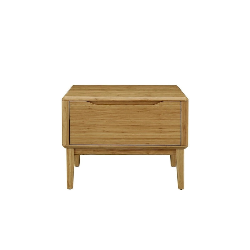 Dylan 4pc Queen Platform Bedroom Set with Dresser in Golden